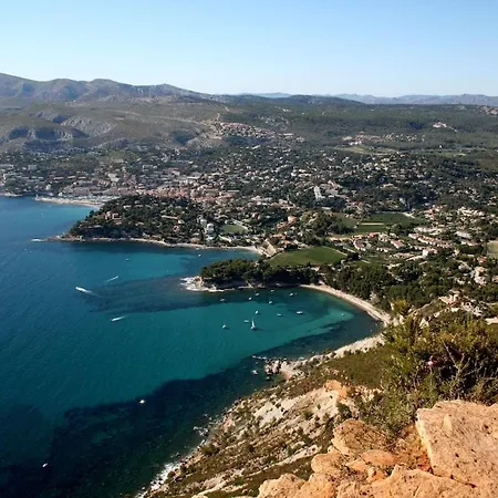 T3 Climatise 2 6 Personnes Wifi Cuisine Laverie Apartment